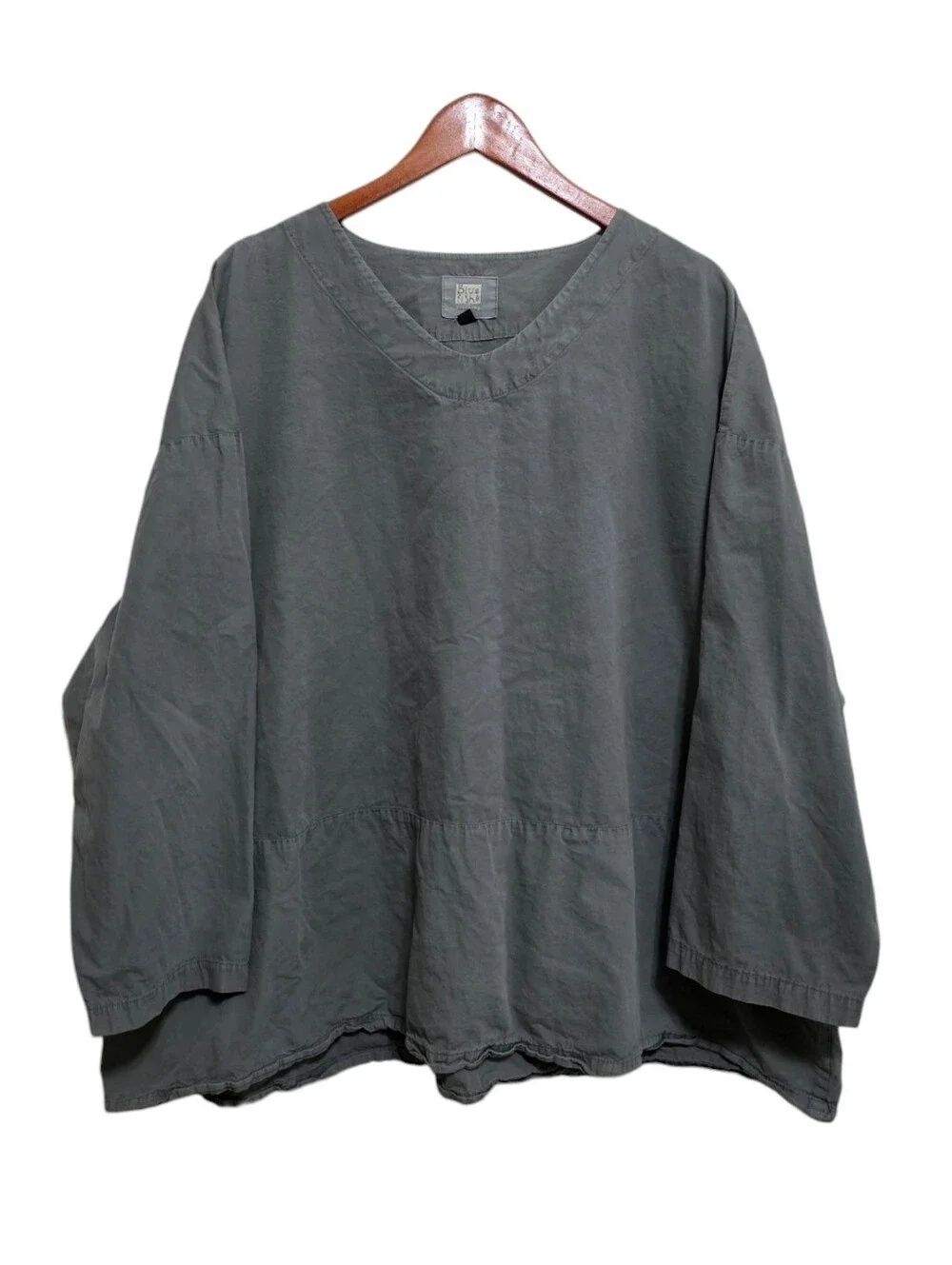 Blue Fish V-Neck Poplin Tunic in Stone Grey Size 2